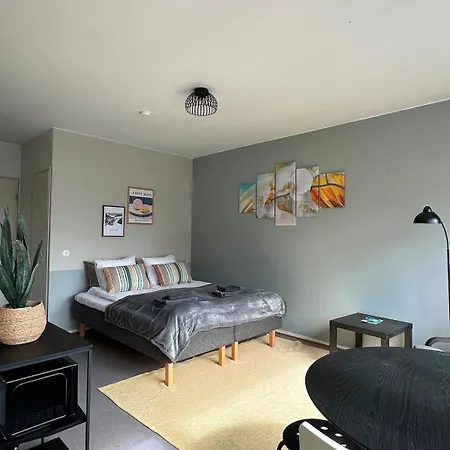 Koda Retro Downtown Apartment