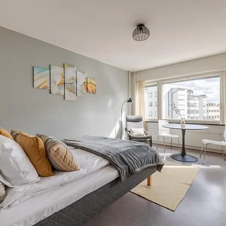 Koda Retro Downtown Apartment